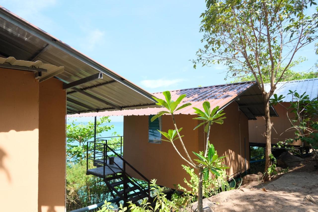 Phi Phi Seaside Bungalow Exteriör bild