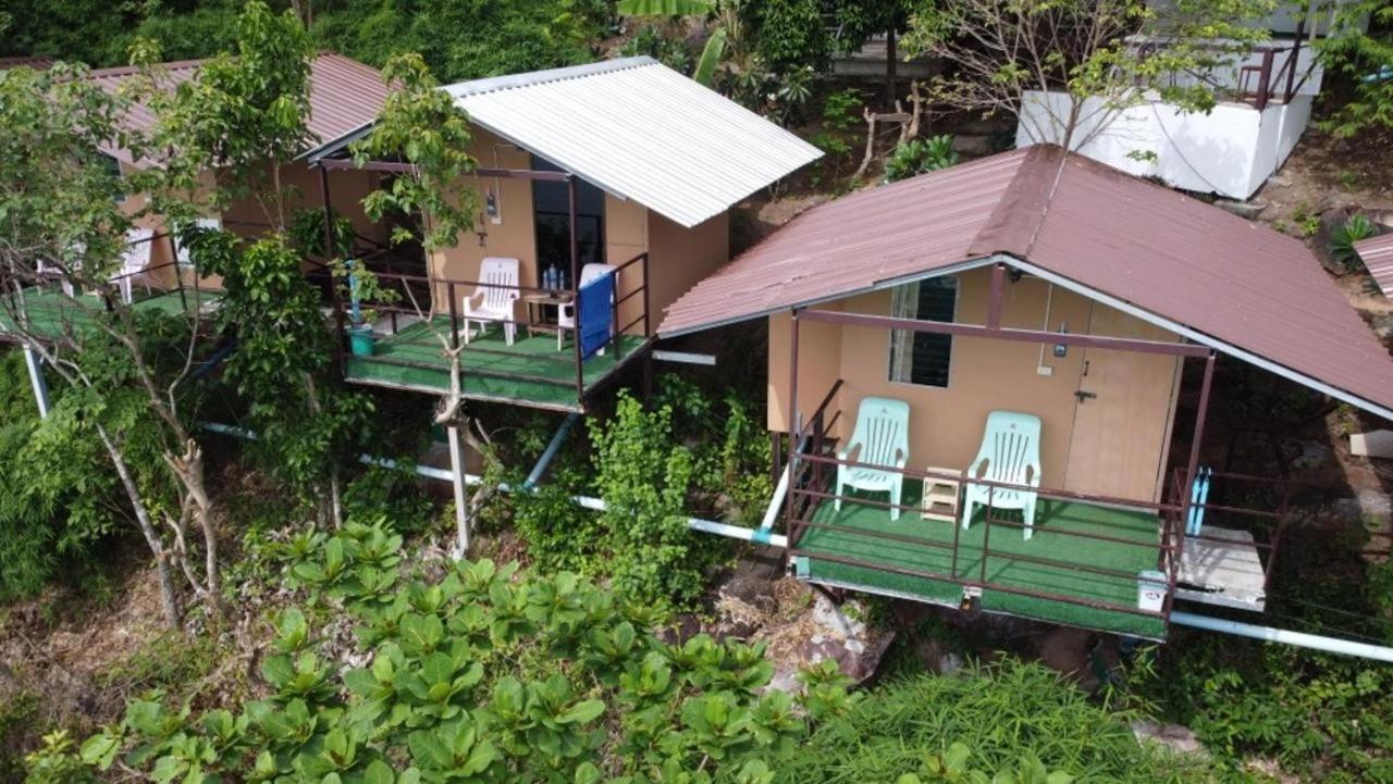 Phi Phi Seaside Bungalow Exteriör bild